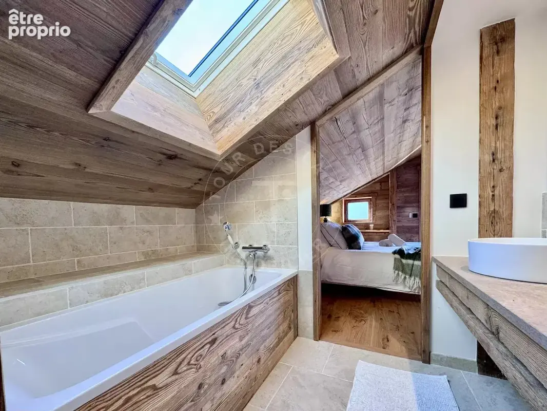 Ferme rénovée de 280 m2 habitables - frais notaire reduit - photo 13