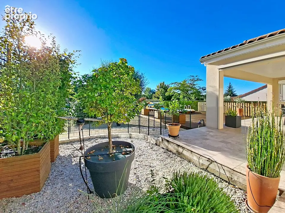 Maison 125m² à dangé-saint-romain - photo 3