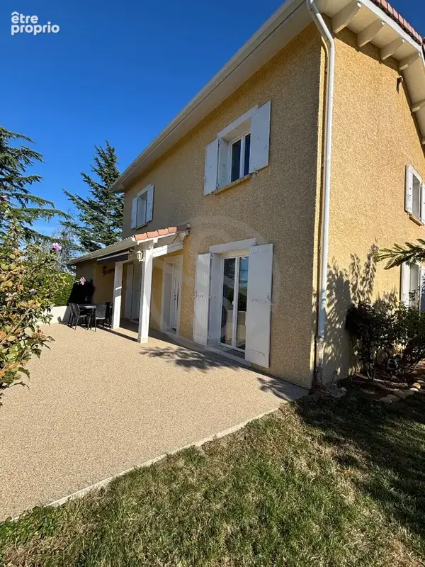 Villa Saint Cyr 1436 m2 - photo 2