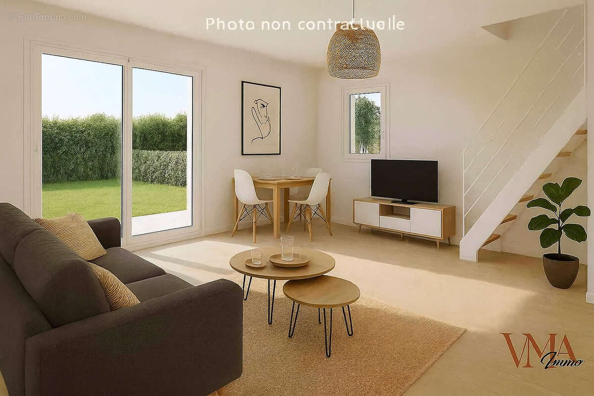 Maison à SAVIGNY