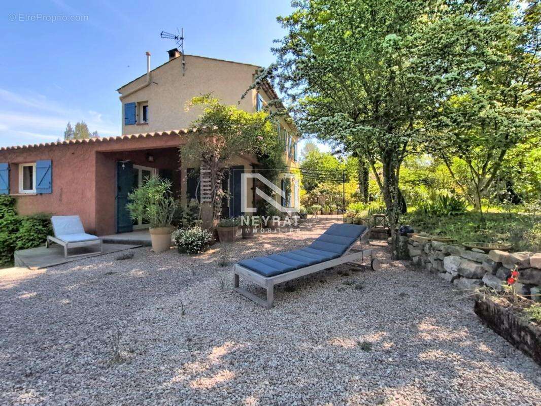 Maison à FAYENCE