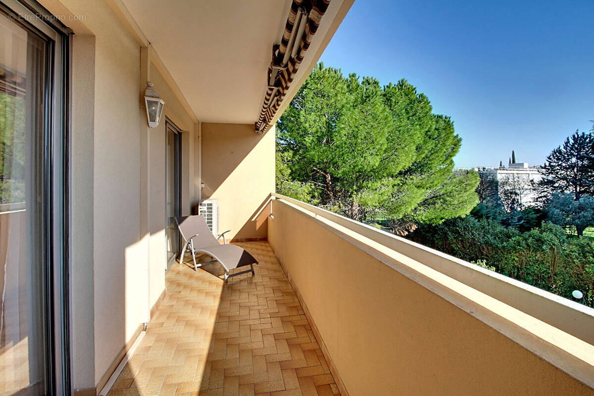 Appartement à DRAGUIGNAN