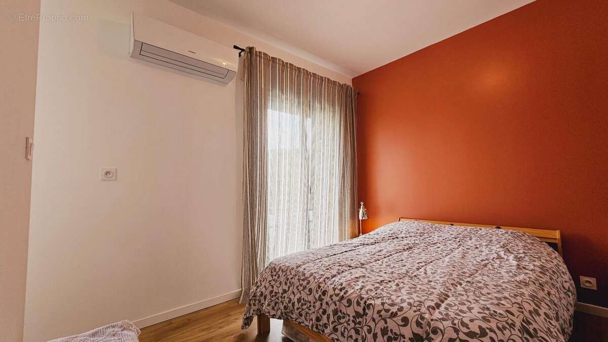 Maison à SAINT-DOULCHARD