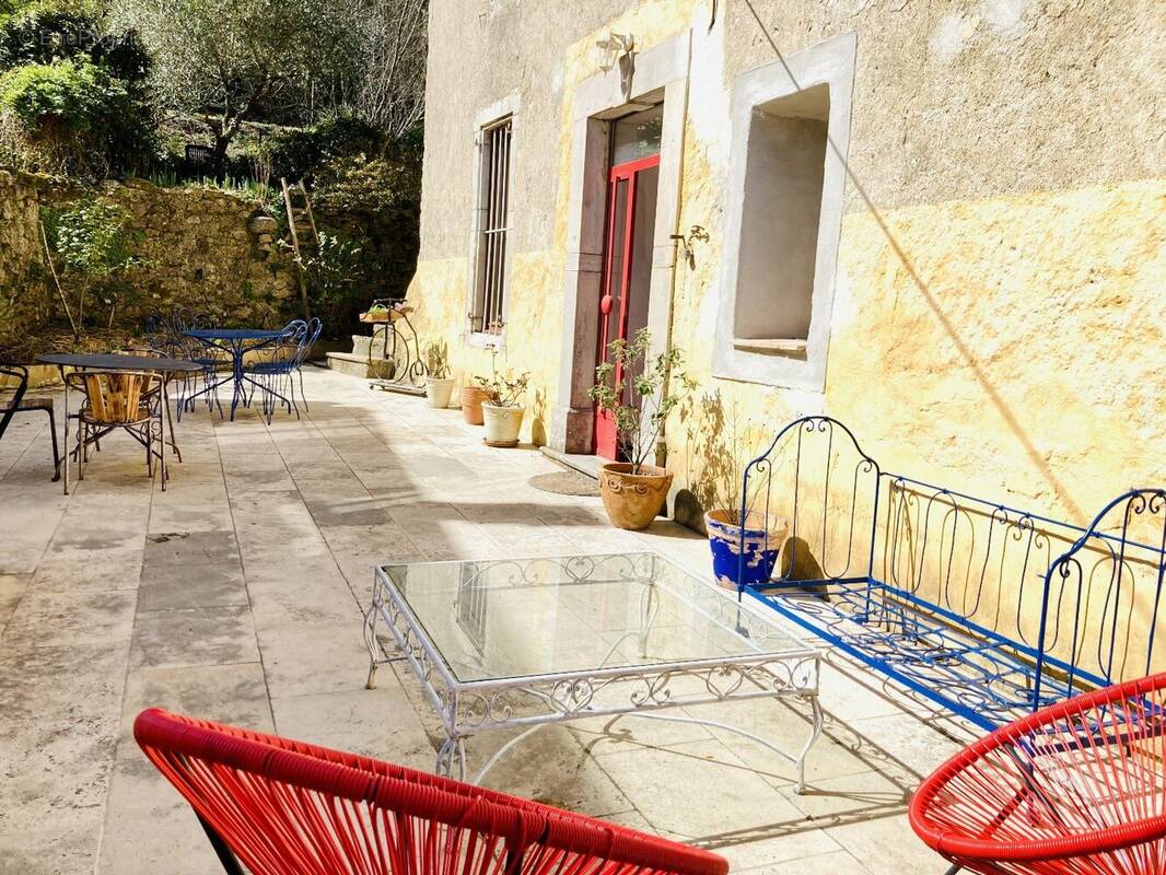 Maison à CROS
