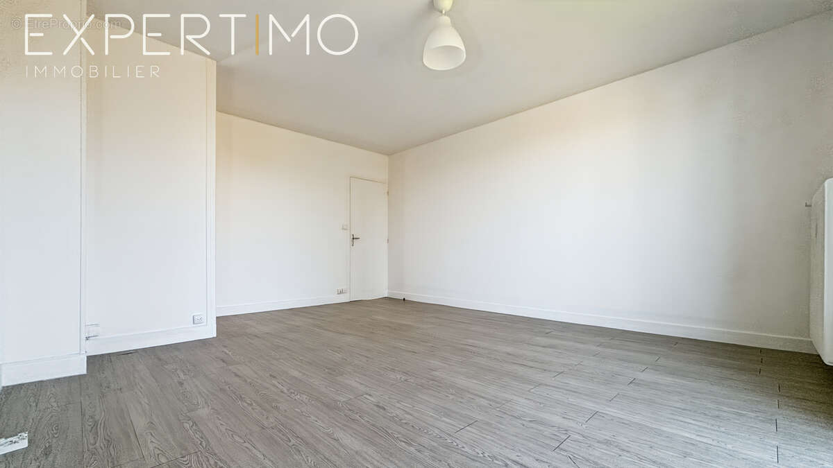Appartement F3 lumineux avec balcon à ÉTAMPES (Box en supplément) - photo 6