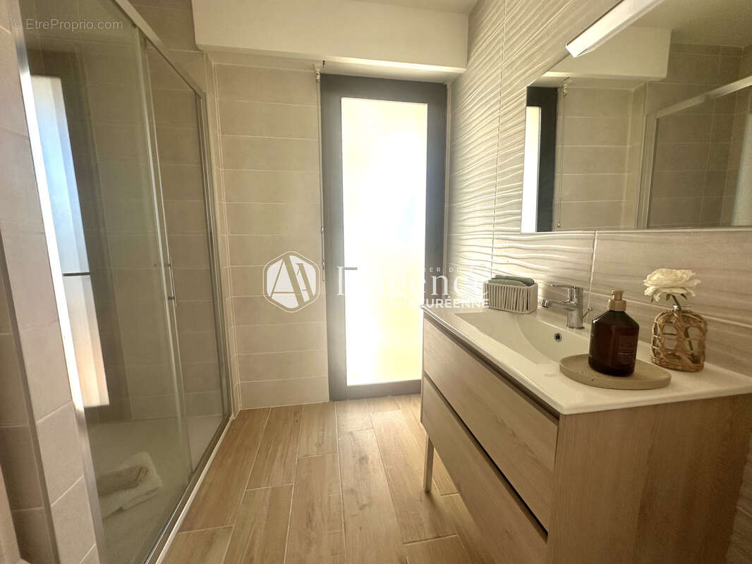 Saint laurent du var - tzanck - appartement 4 pieces 132 m2 terrasse - stationnements - photo 5