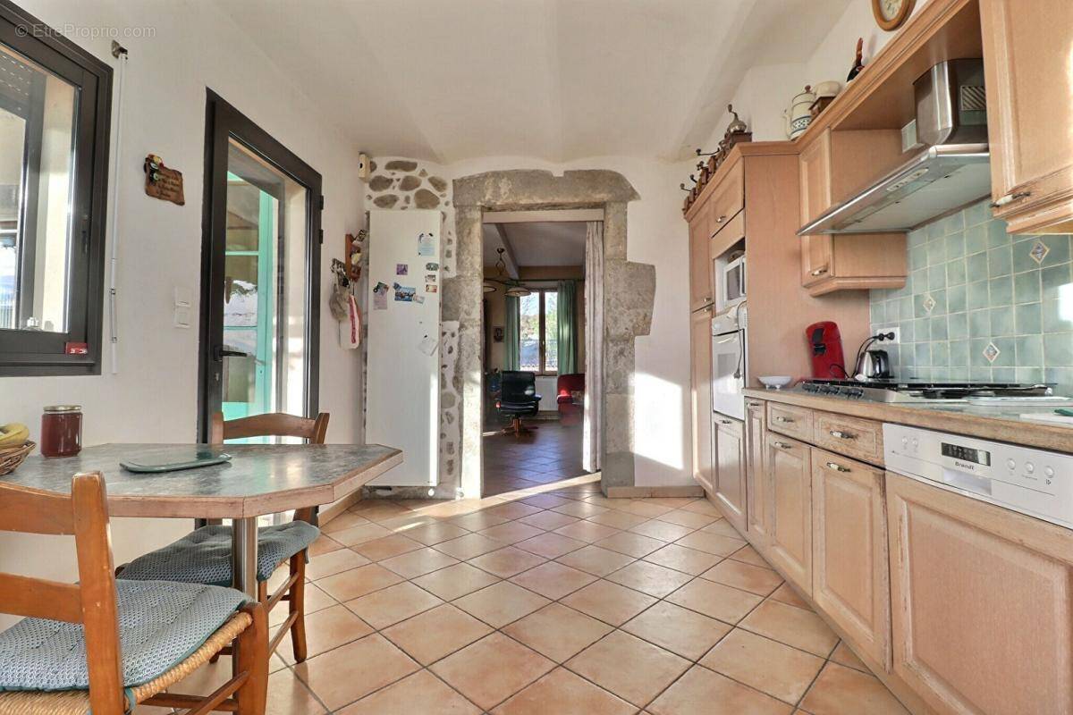 Maison à AUBENAS