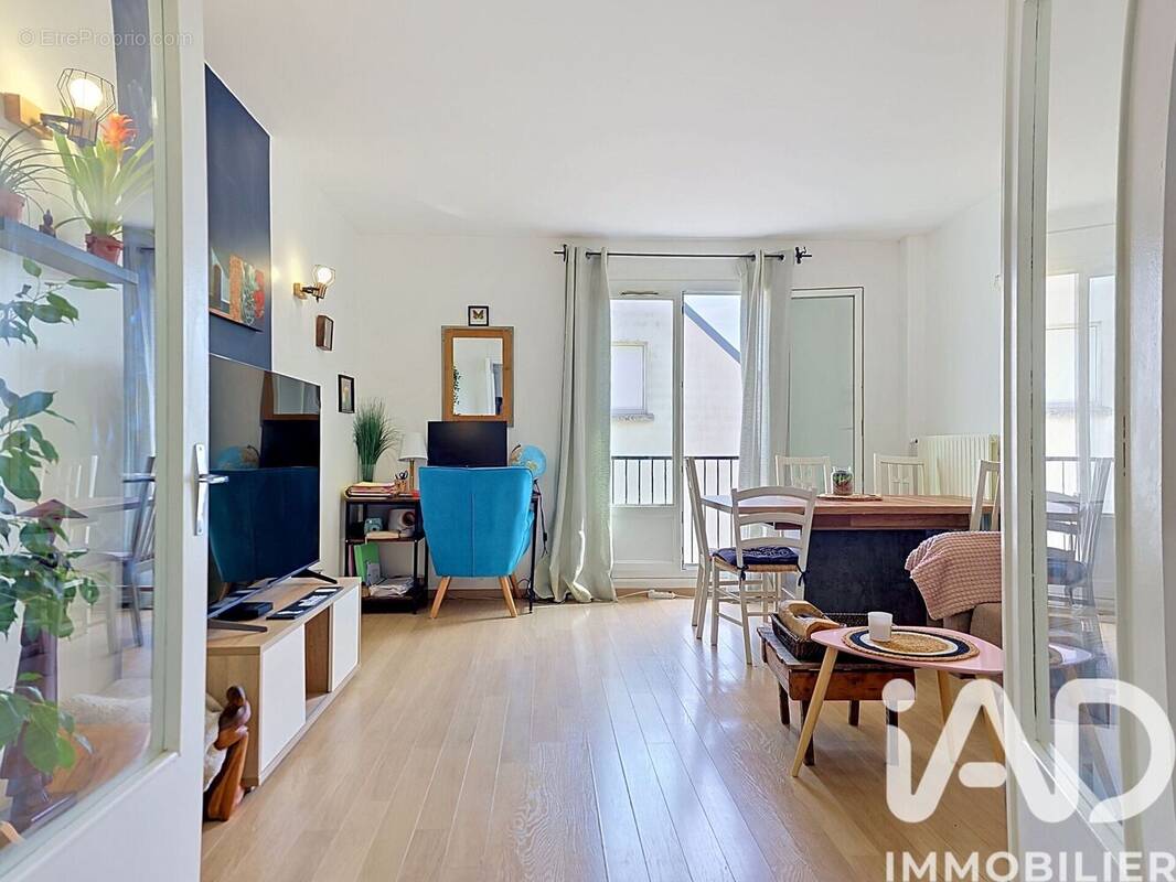 Photo 1 - Appartement à OZOIR-LA-FERRIERE