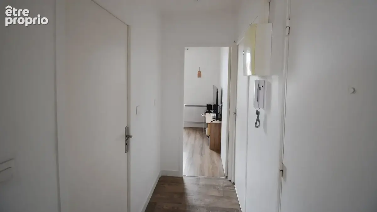 À VENDRE - VICHY - Appartement vendu loué proche gare et hôpital - photo 3