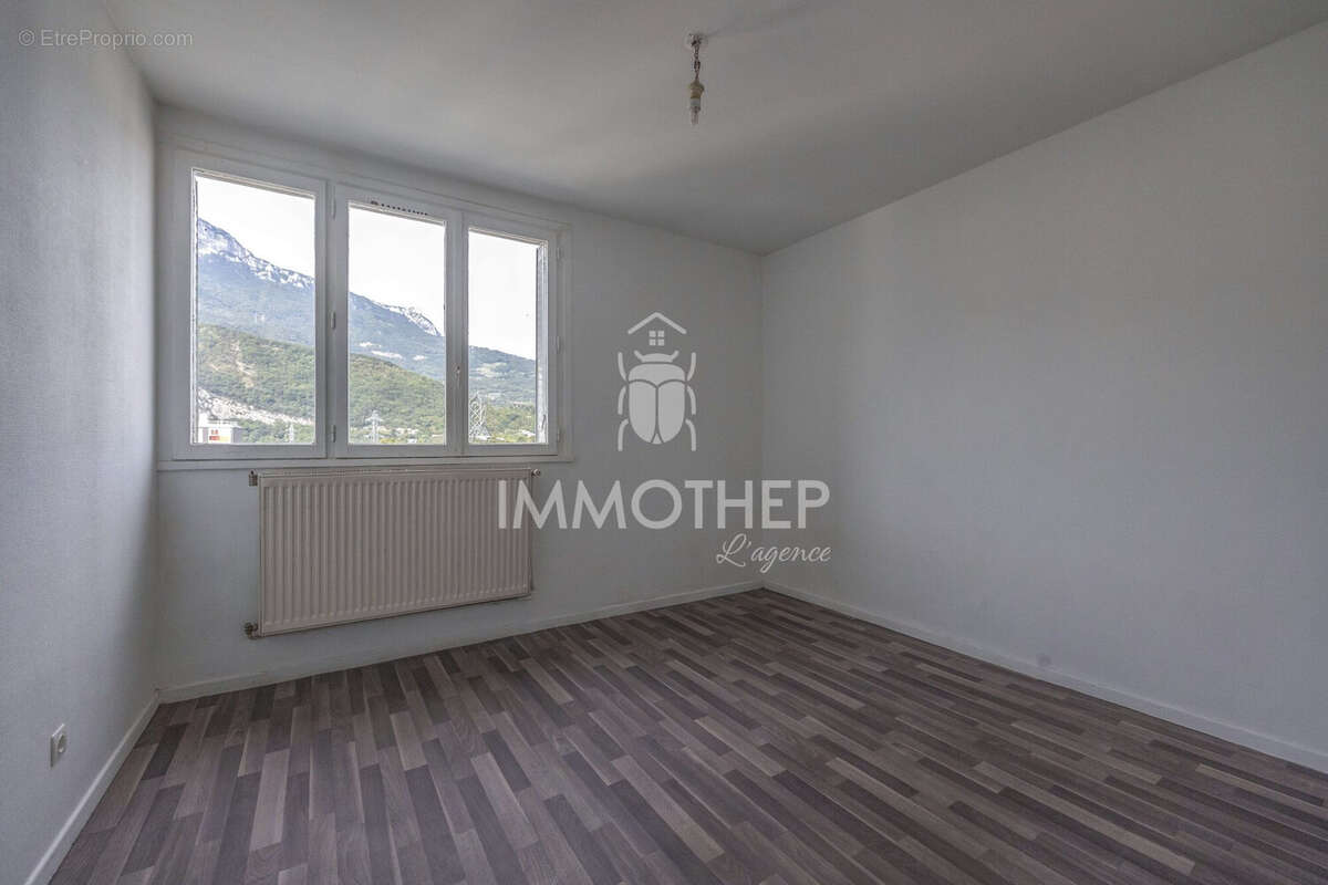 Appartement à ECHIROLLES