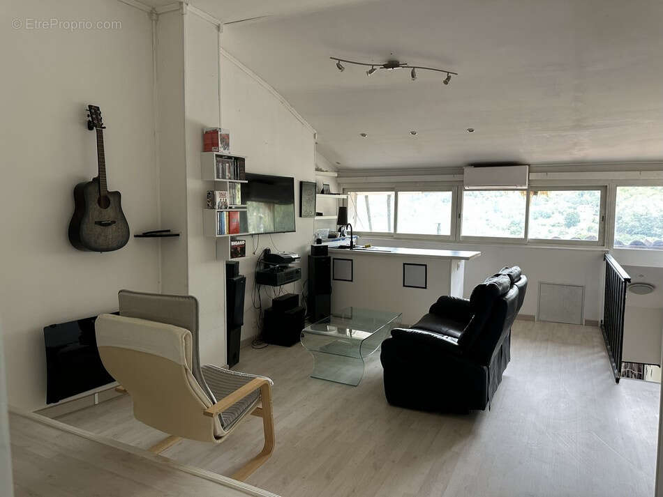 Appartement à LANTOSQUE