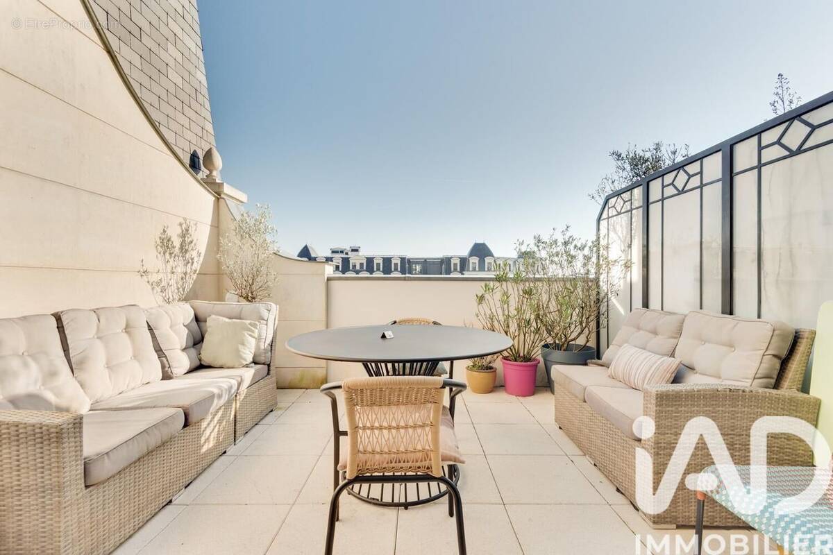 Photo 1 - Appartement à CLAMART