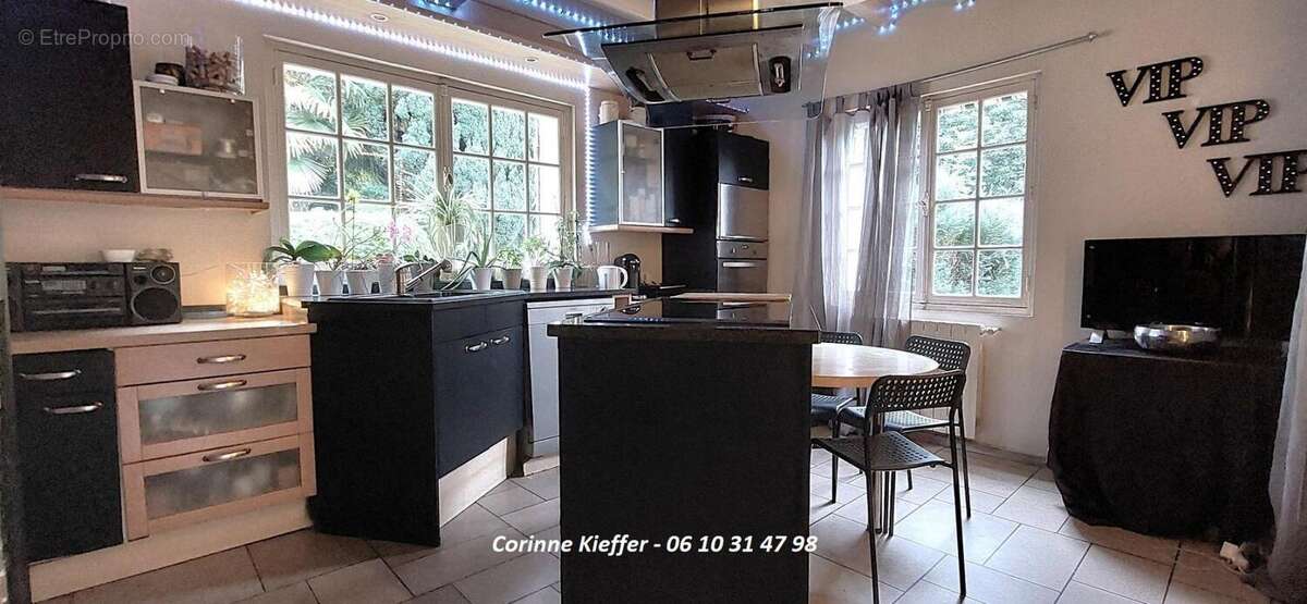 Maison à MONTLIGNON