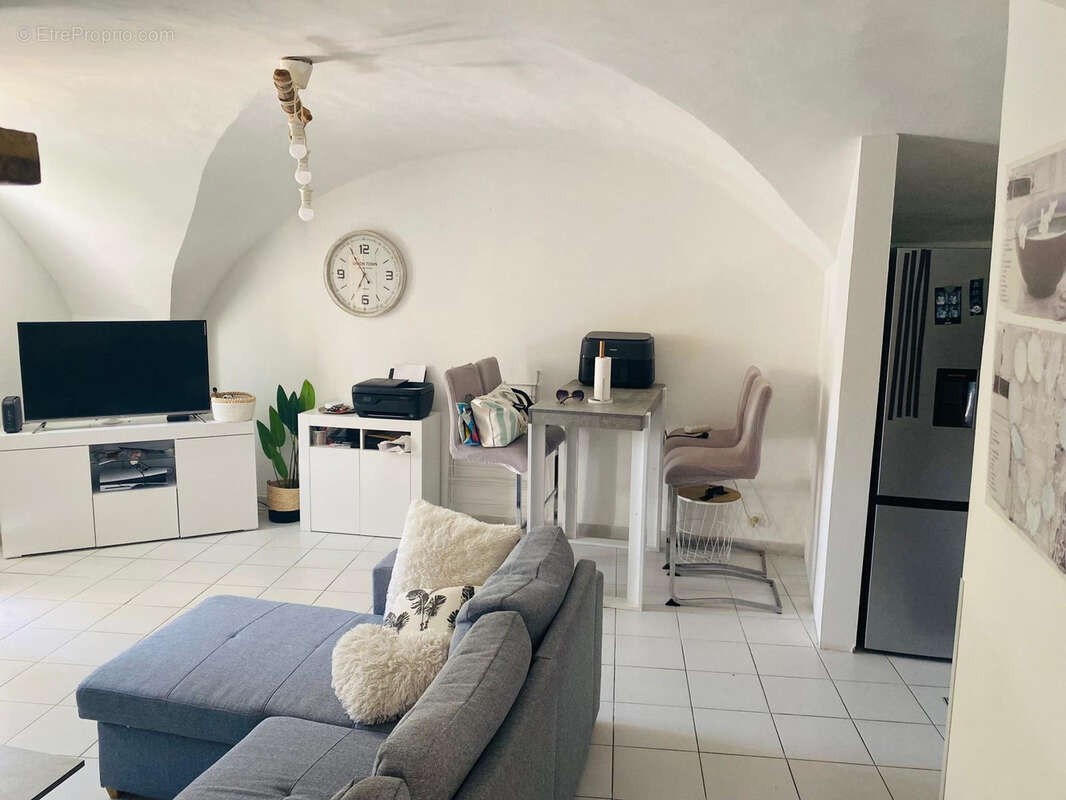 Appartement à SAINT-GENIES-DES-MOURGUES