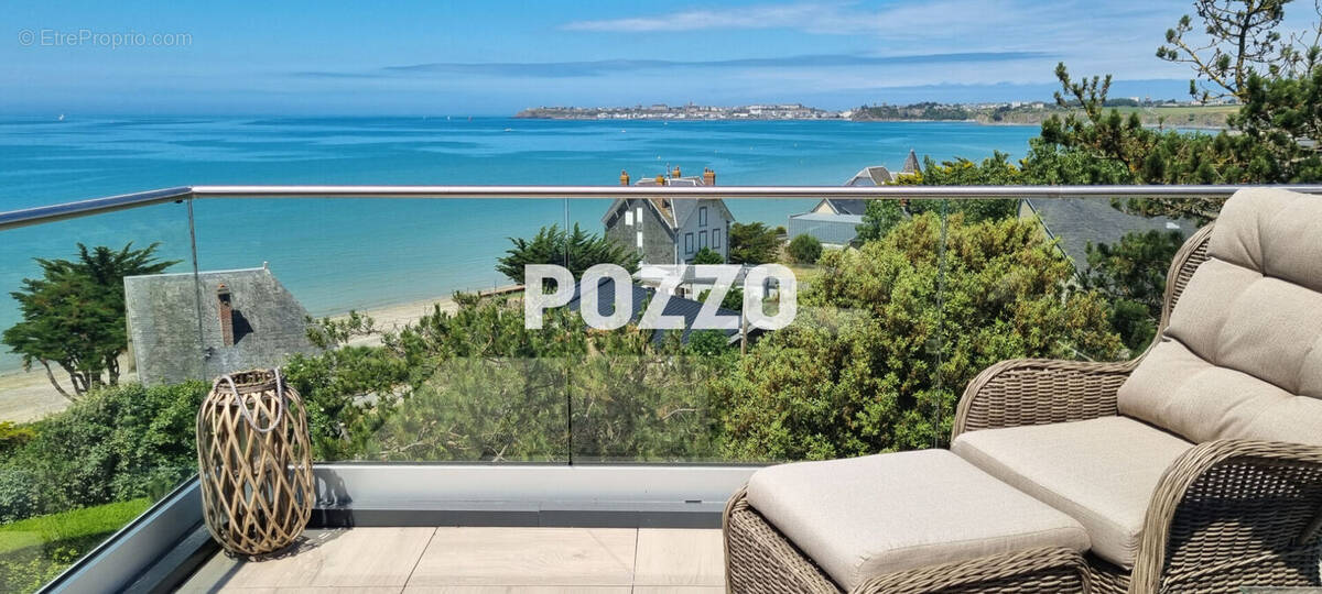 Maison à SAINT-PAIR-SUR-MER