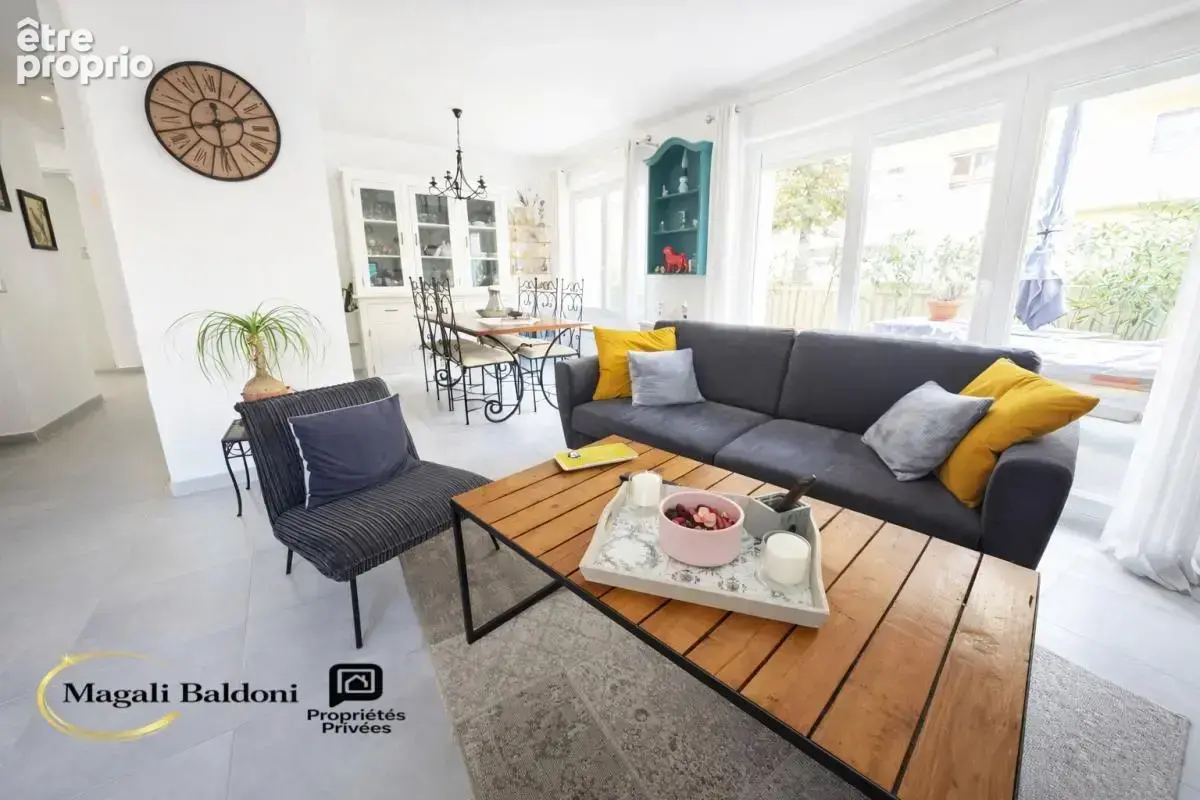 Appartement Le Muy 4 pièces- 76 m2- Terrasse- 3 parkings- PISCINE - photo 2
