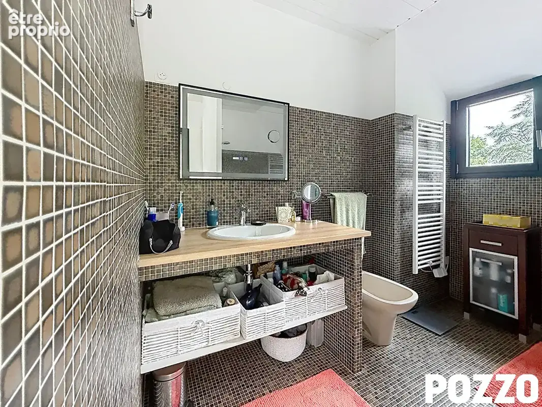 JULLOUVILLE  à 4 mn des plages maison de 155 m² avec piscine couverte et dépendance - photo 12