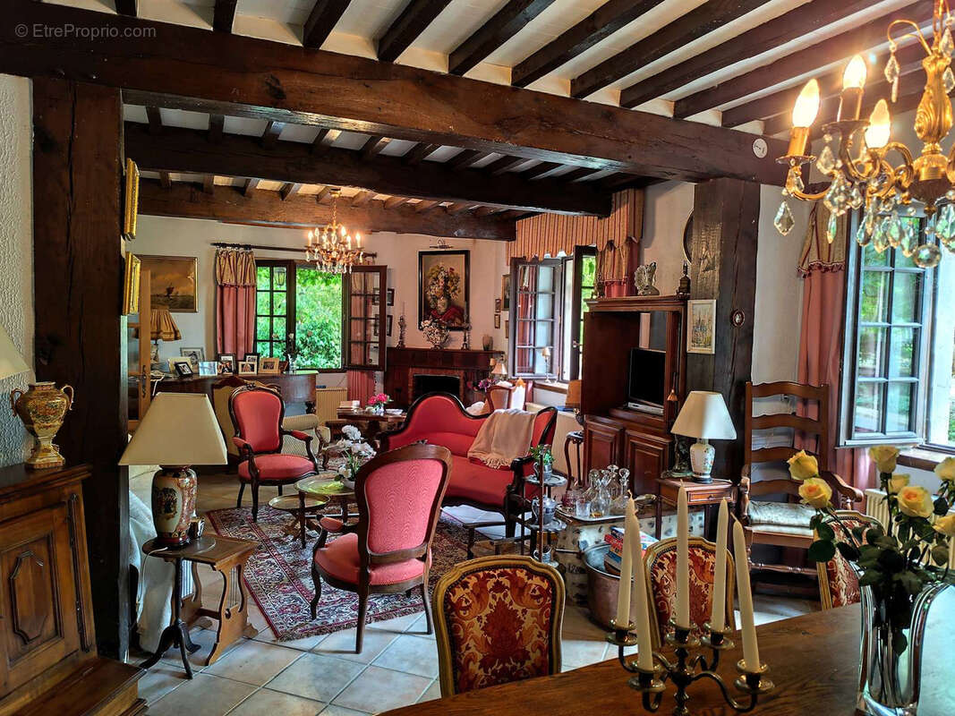 Maison à GEE-RIVIERE