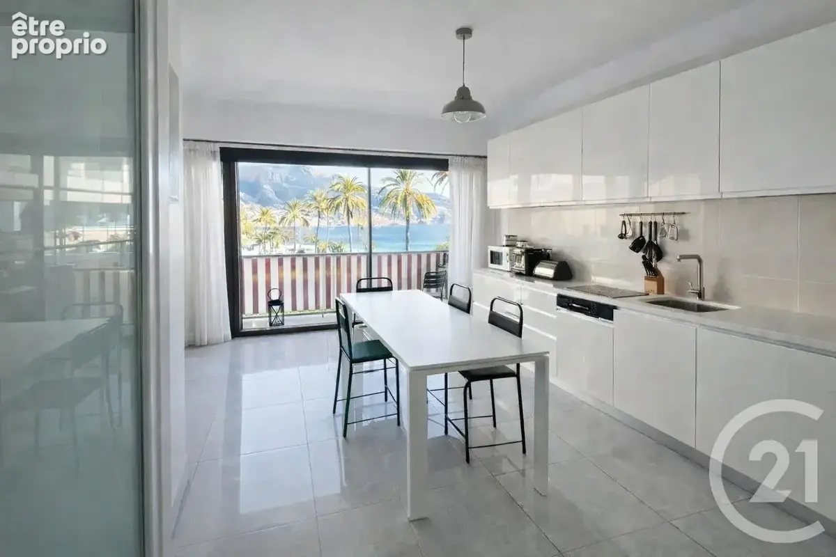 Appartement 4 pièces 71 m² à vendre à Roquebrune-Cap-Martin (06190) - photo 2