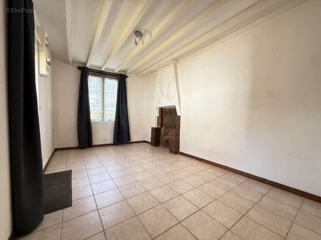 Maison à ABONDANT