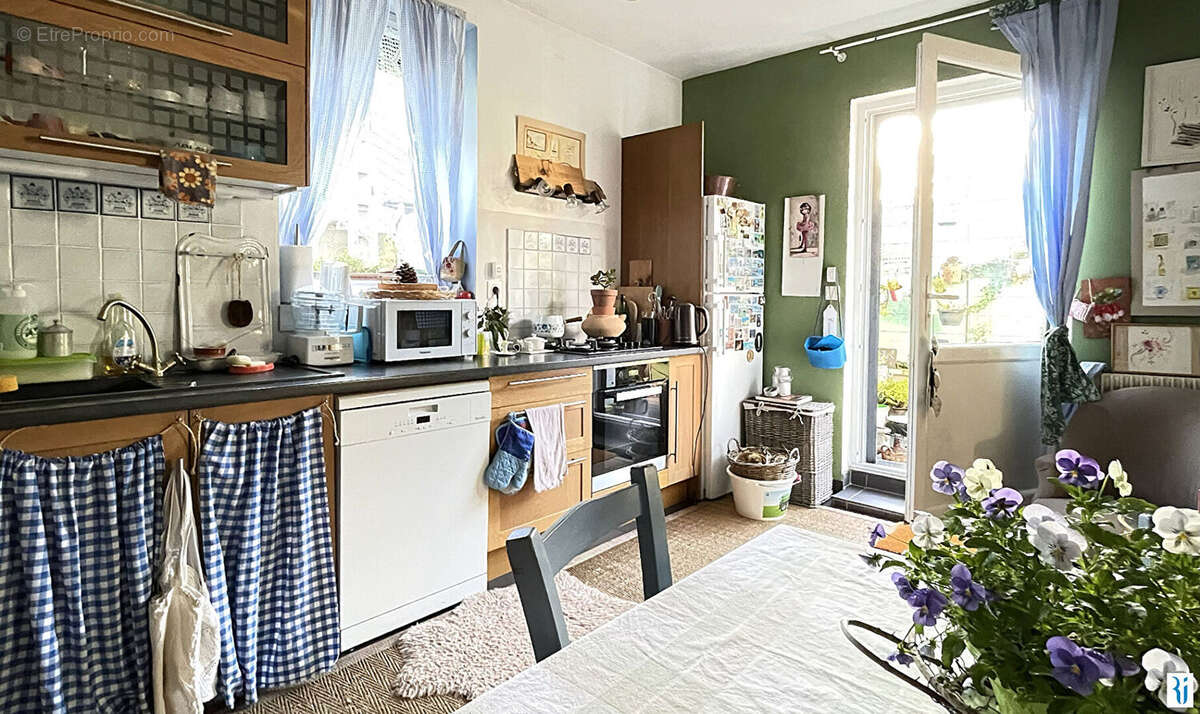 Maison à MONT-SAINT-AIGNAN