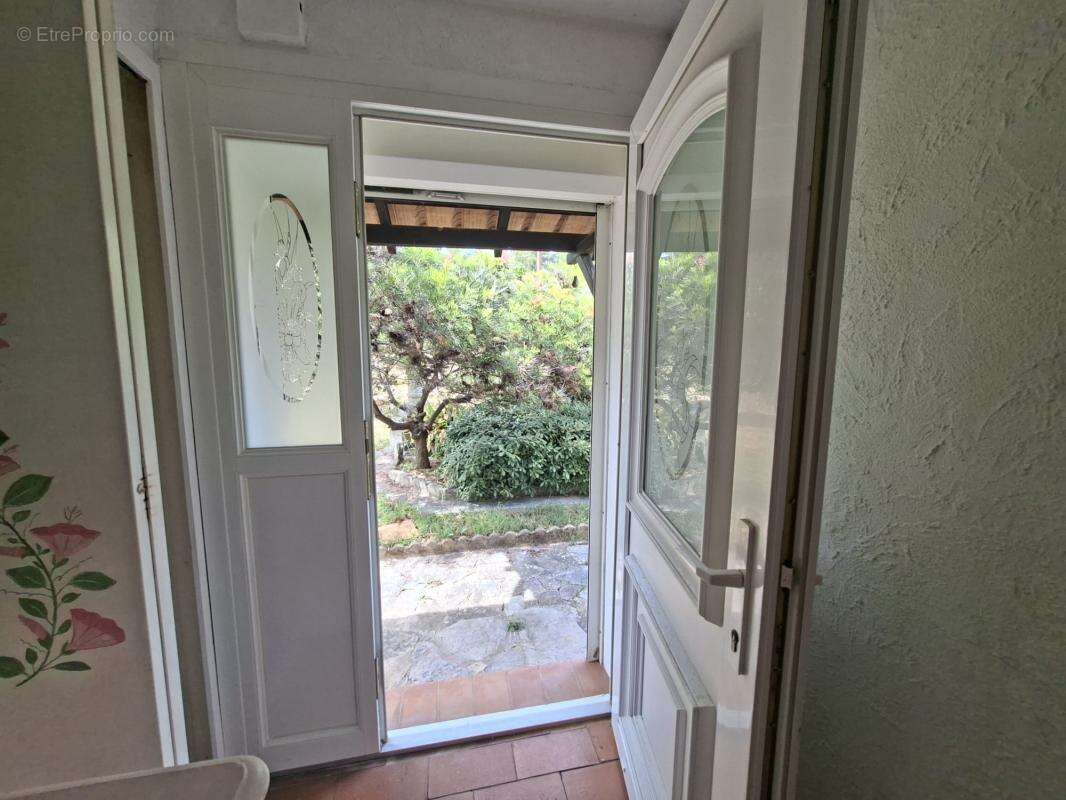 Maison à LA MOTTE