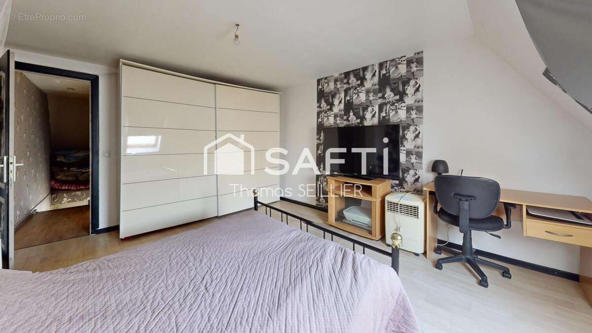 Maison 87 m² à Wattrelos  - photo 9