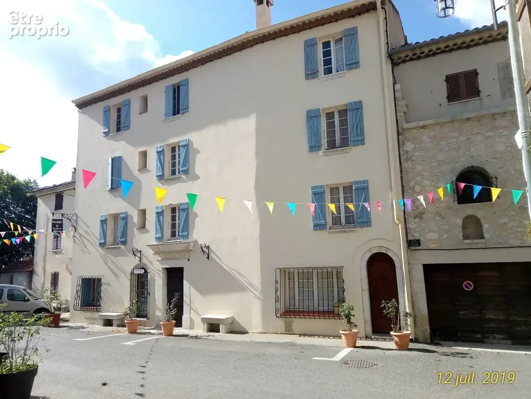 Coursegoules – ancienne auberge de caractère – 393 m² – projet touristique ou investissement - photo 13