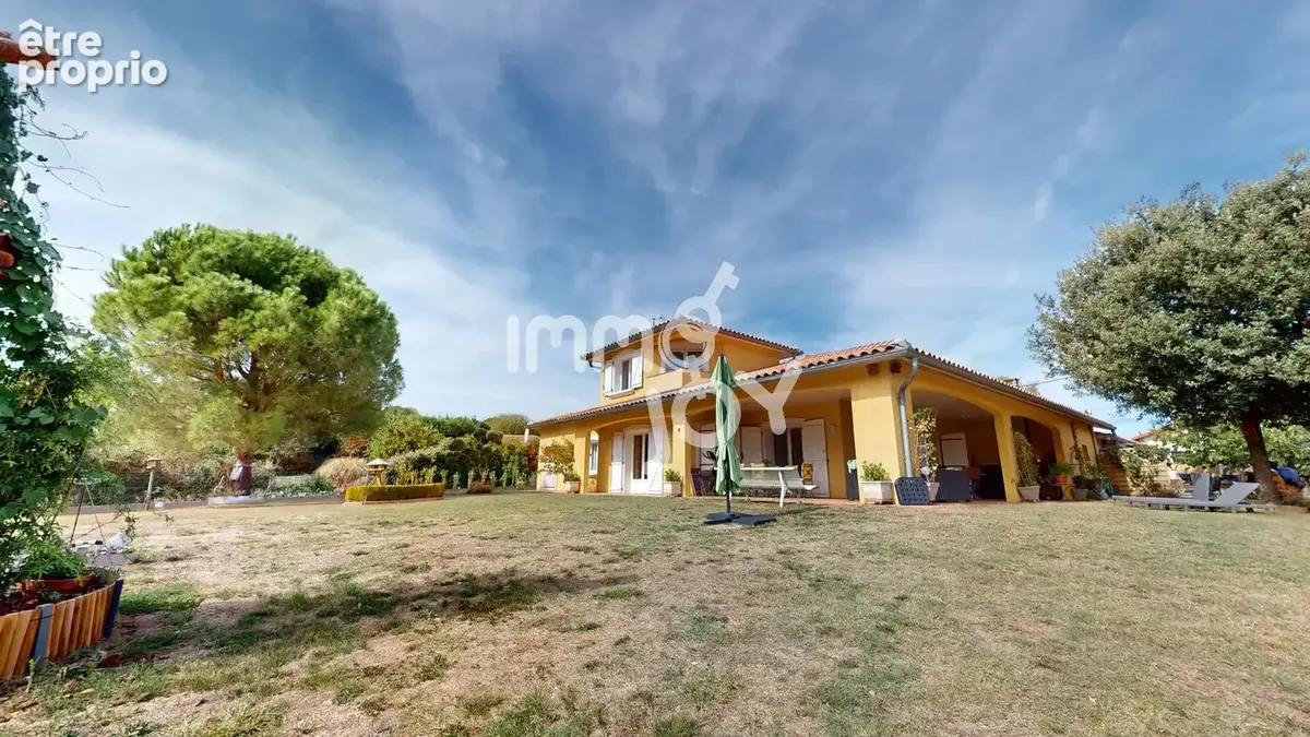 10 minutes carbonne au fousseret   villa t5 de 167 m2 sur un magnifique terrain de 2 620 m2 - photo 2