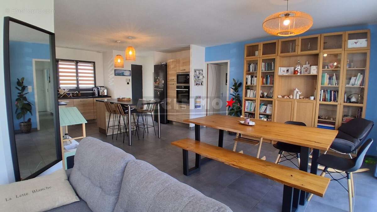 Maison à DREMIL-LAFAGE
