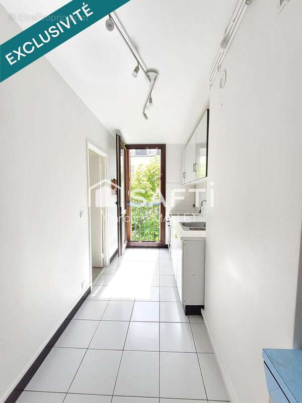 Photo 8 - Appartement à PARIS-15E