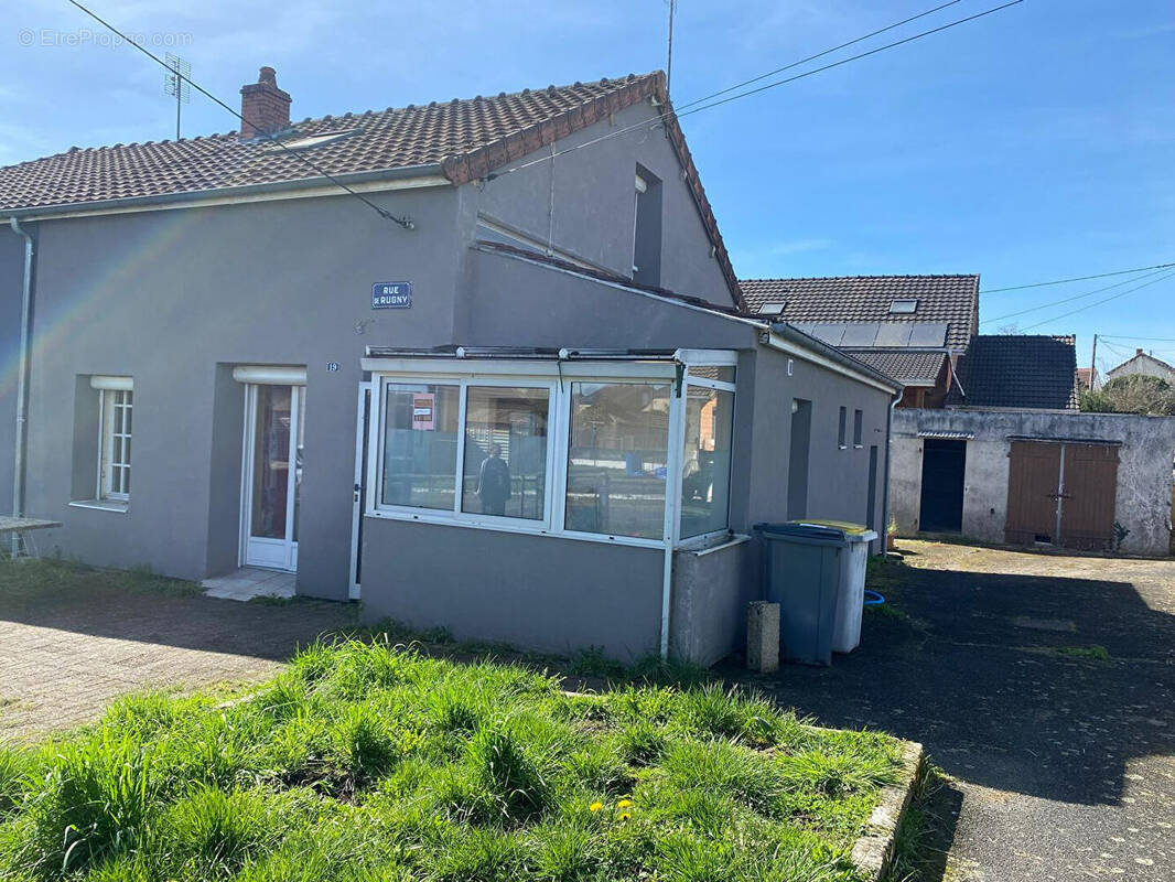 Maison à MONTCEAU-LES-MINES