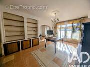 Photo 1 - Appartement à COGOLIN