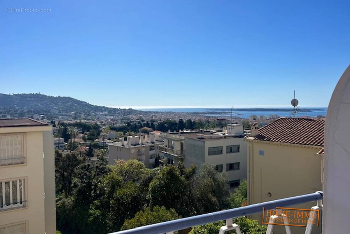 Appartement à CANNES