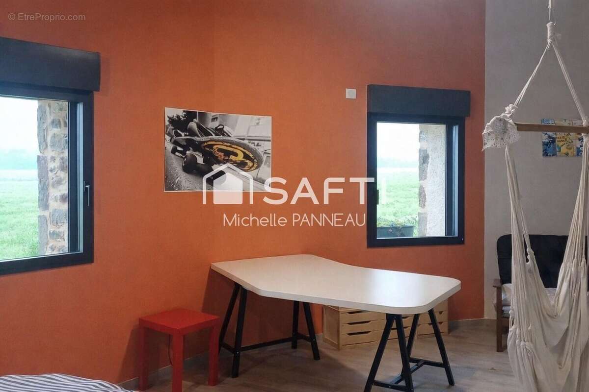 Maison 180 m² à Louplande  - photo 7