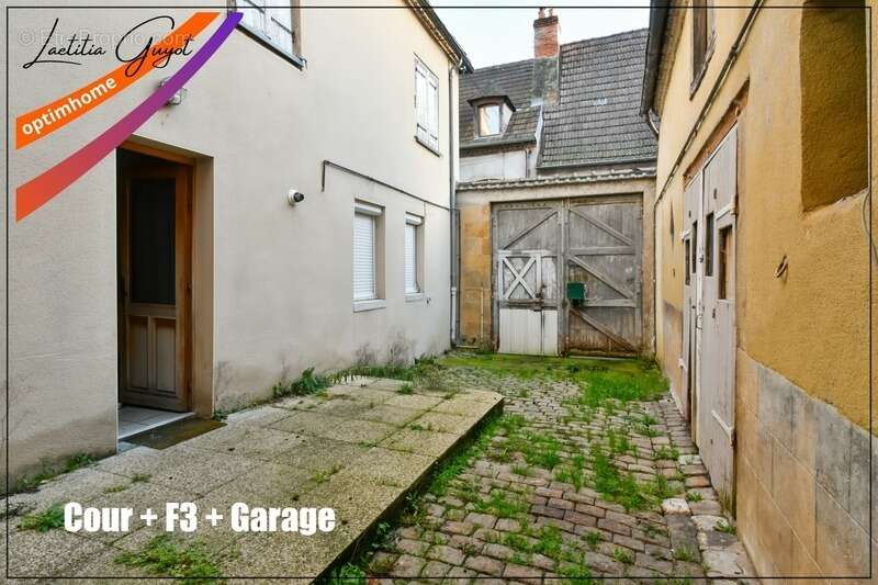 Appartement à MOULINS