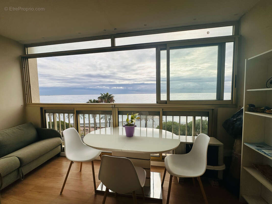 Appartement à CAGNES-SUR-MER