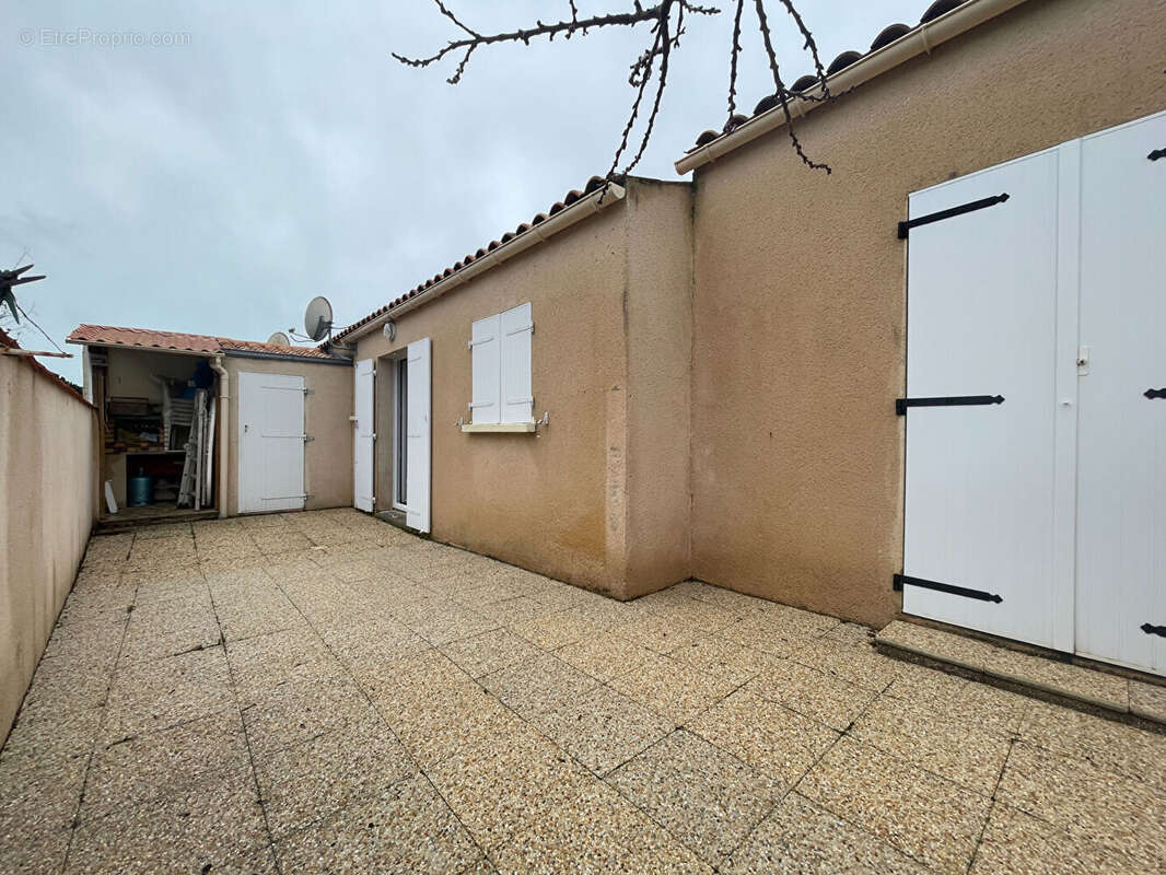 Maison Saint Georges d'Oléron louée à l'année, bail en cours - photo 2
