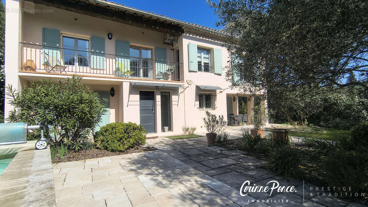 Maison à NIMES