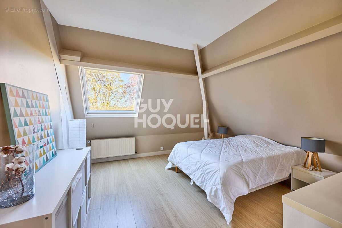 Appartement 100m² - pont l'eveque centre - photo 7