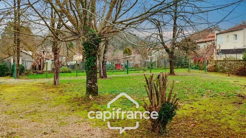 Commerce à SAUVETERRE-LA-LEMANCE