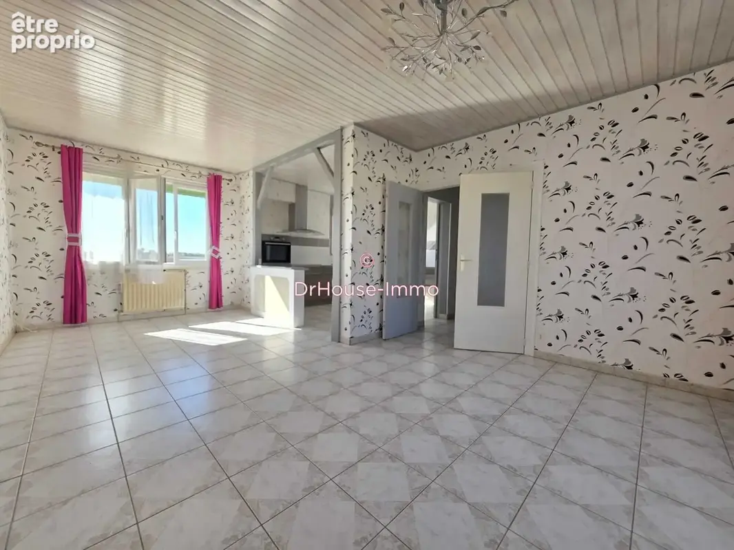 Maison 5 pièces 98 m² à vendre à Puyravault (85450) - photo 5