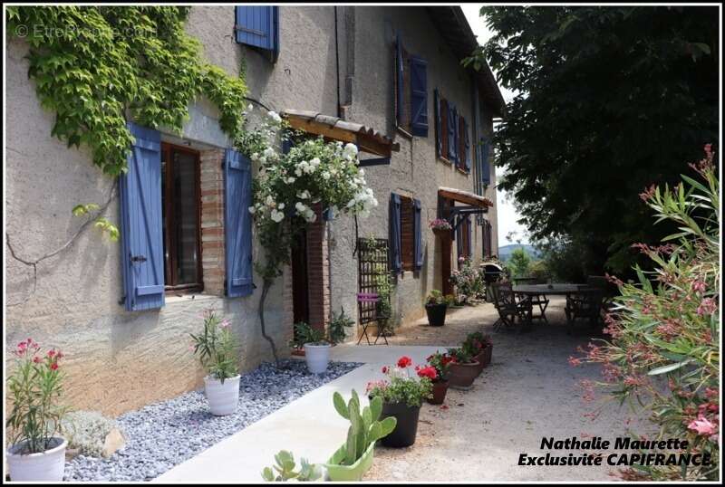 Maison à SALVAGNAC
