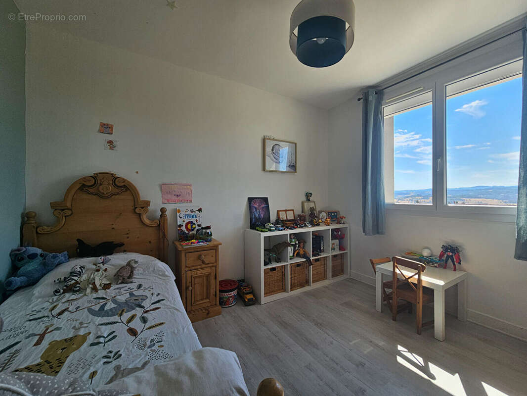 Maison 4 pièces 92 m2 sur 3270m² de terrain - photo 10