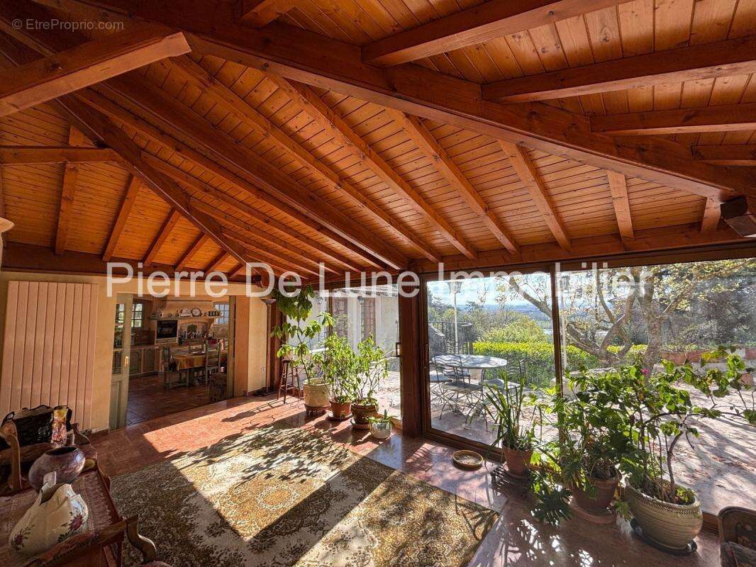 Maison à CALUIRE-ET-CUIRE