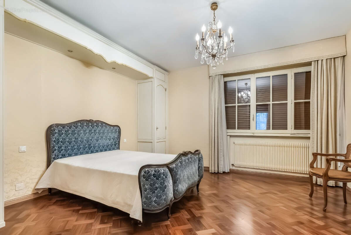 Maison à VETRAZ-MONTHOUX