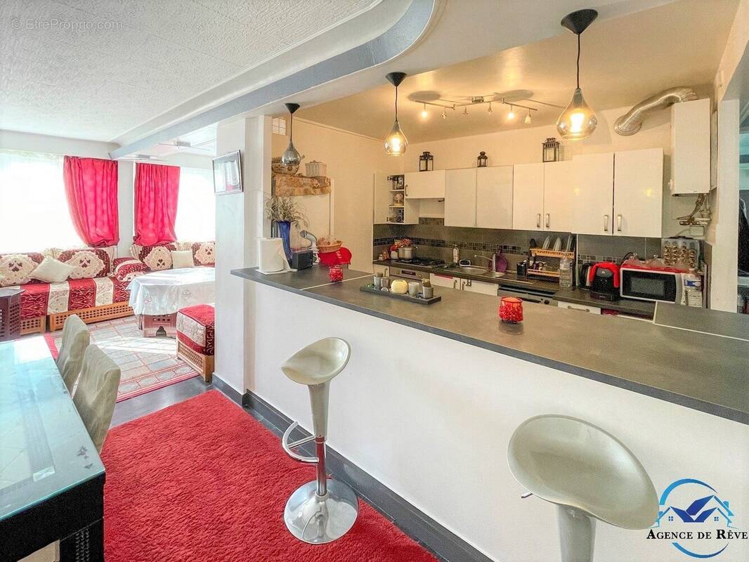 Appartement à ROMAINVILLE