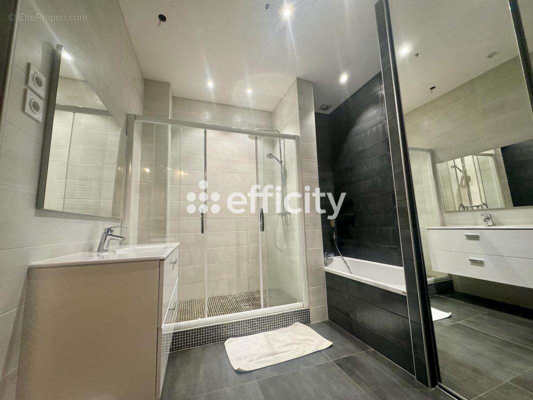 Appartement à CHAMALIERES