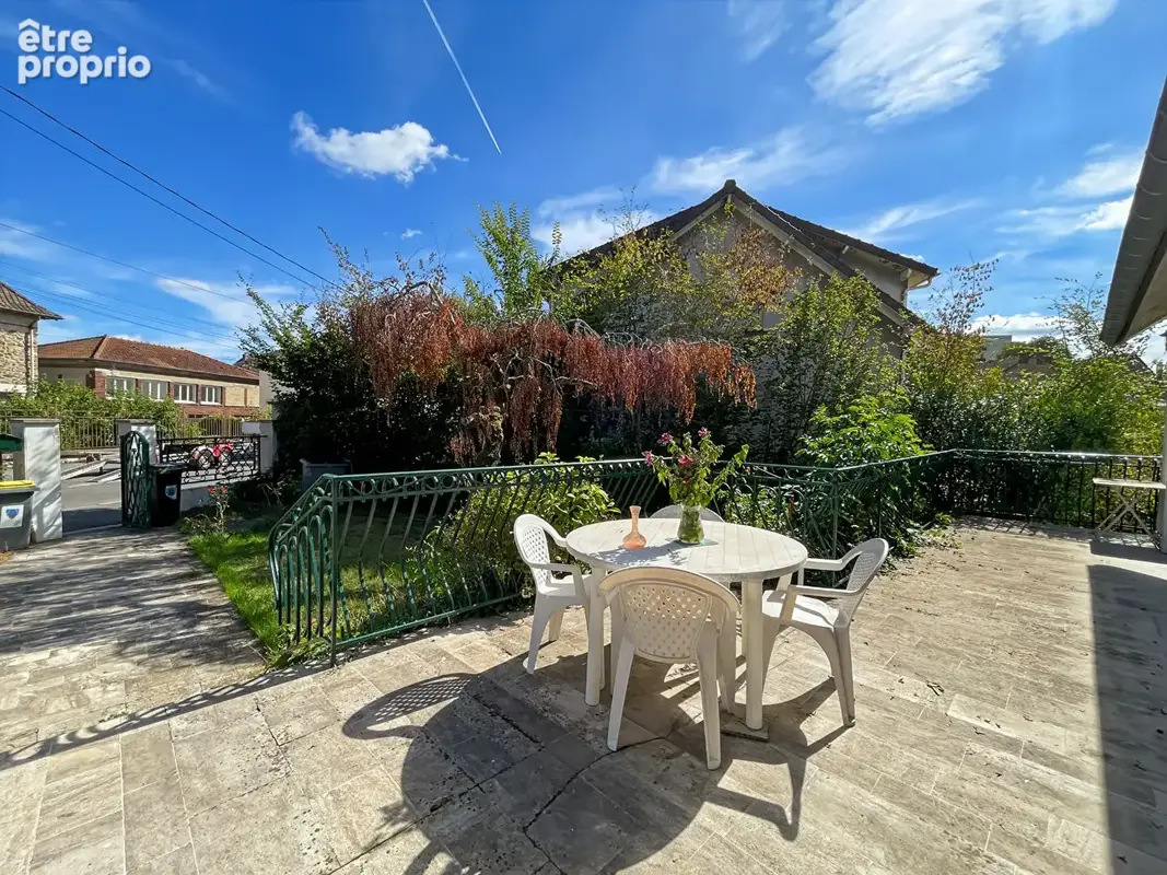 Maison à MELUN