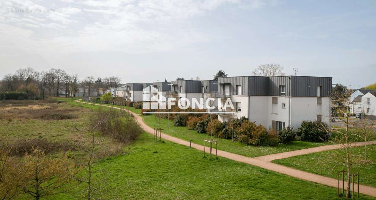 Appartement à SAINT-PRYVE-SAINT-MESMIN